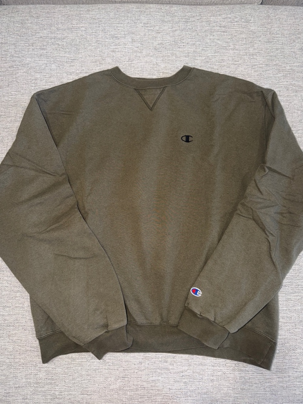 CHAMPION CREWNECK SIZE XL
